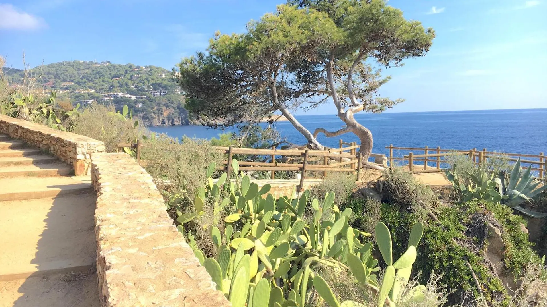 1 Monts - Llafranc Apartment
